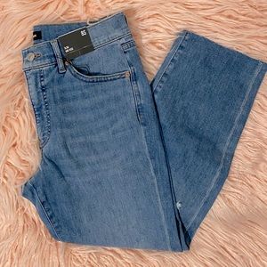 EXPRESS JEANS SLIM MID RISE 8 SHORT